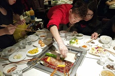 聚力實(shí)踐丨用心感受服務(wù)，海底撈初體驗(yàn)