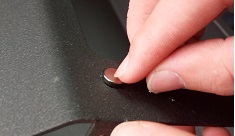 金屬膠水用在游戲行業(yè)的磁鐵和鋁合金方面,一款抗沖擊的金屬膠水