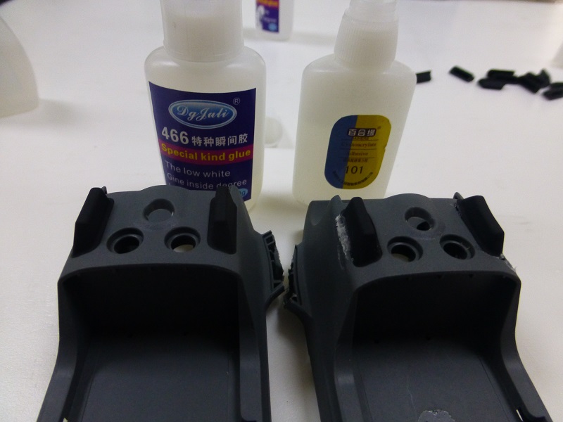 尼龍粘硅膠聚力膠水發(fā)白對比