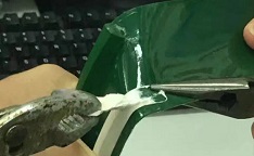 PVC輸送帶專用瞬間膠水,瞬間膠水提高輸送帶做業(yè)效率