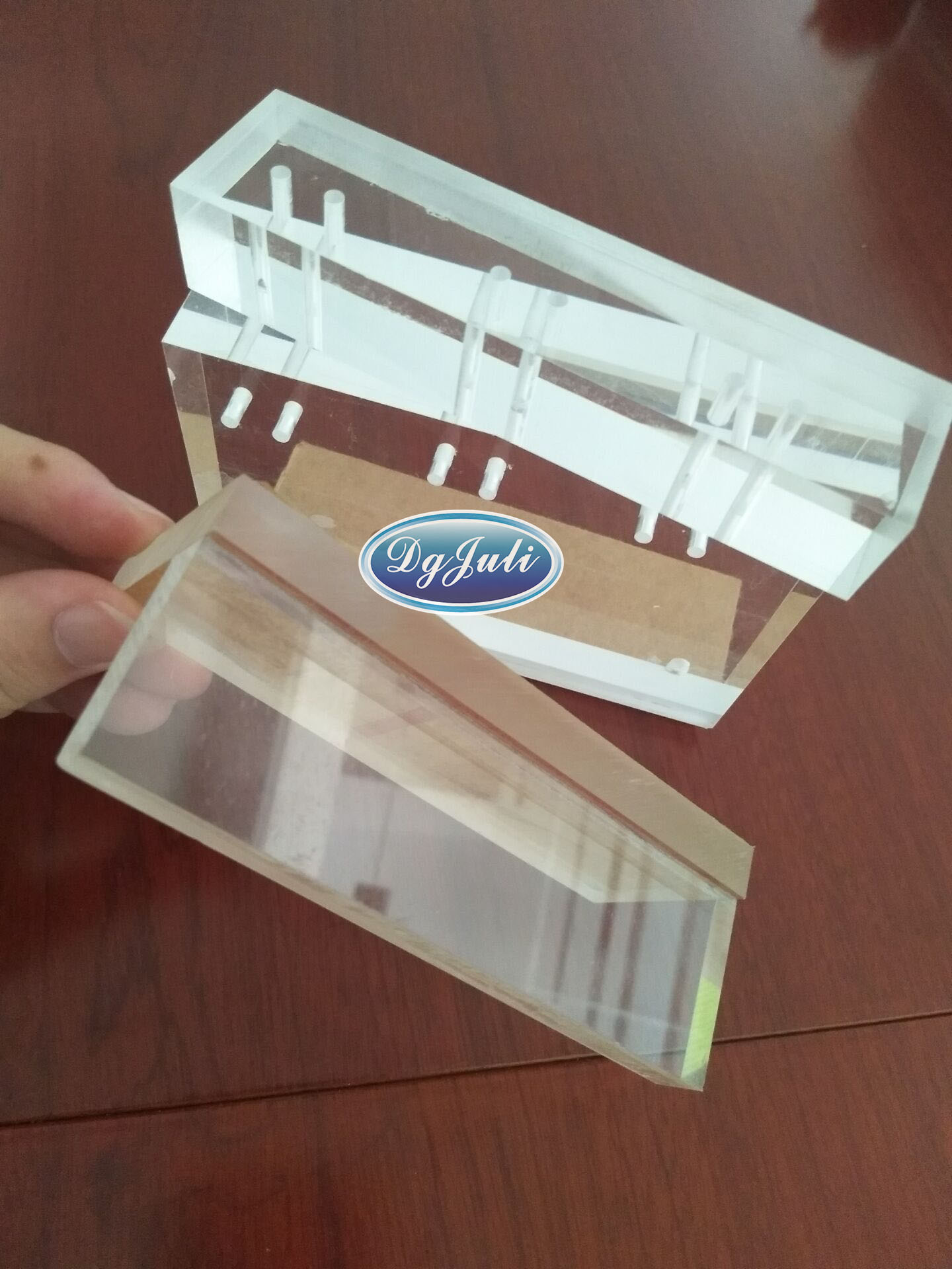 有機(jī)玻璃專用膠