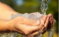 pvc膠水粘手怎么清洗,聚力膠水為您指點(diǎn)迷津