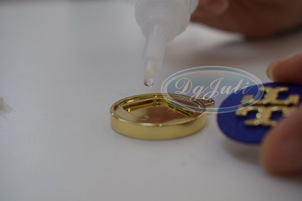 不銹鋼金屬配件雙面點(diǎn)膠