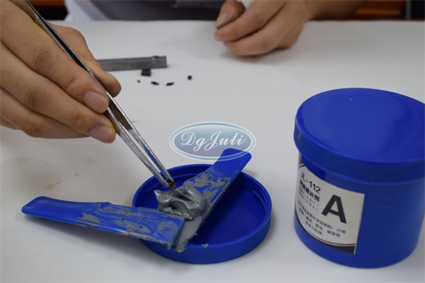 不銹鋼修補(bǔ)磁鐵膠水 不銹鋼修補(bǔ)磁鐵膠水