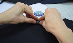 尼龍橡膠輸送帶膠水什么品牌好用_聚厲輸送帶膠水廠家品質(zhì)值得信賴