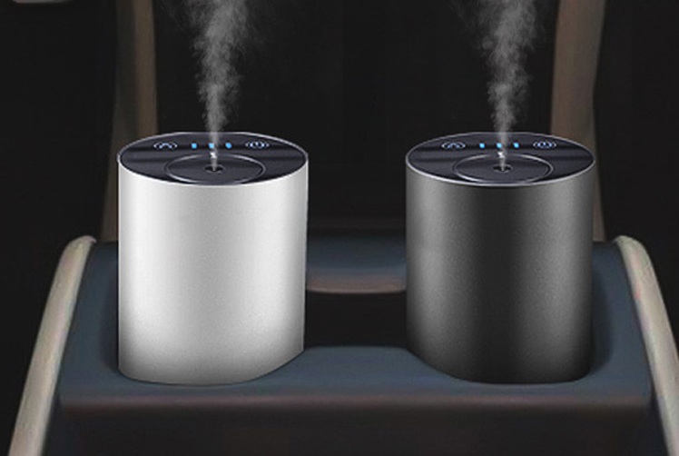 聚力瞬間膠水用于ABS和PP材質車載加濕器外殼的粘接案例！