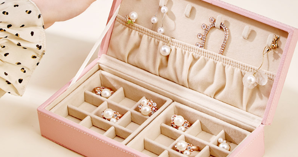 告別縫隙尷尬!首飾盒專屬快干膠,快速鎖住優(yōu)雅